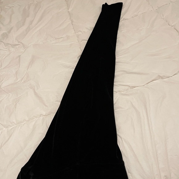 SPANX Black Velvet Leggings . Size Large - Picture 14 of 16